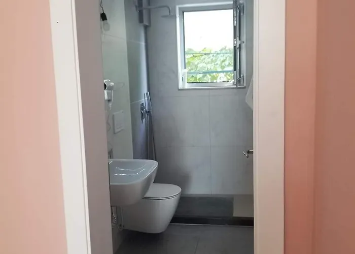 Main Street ティラナ